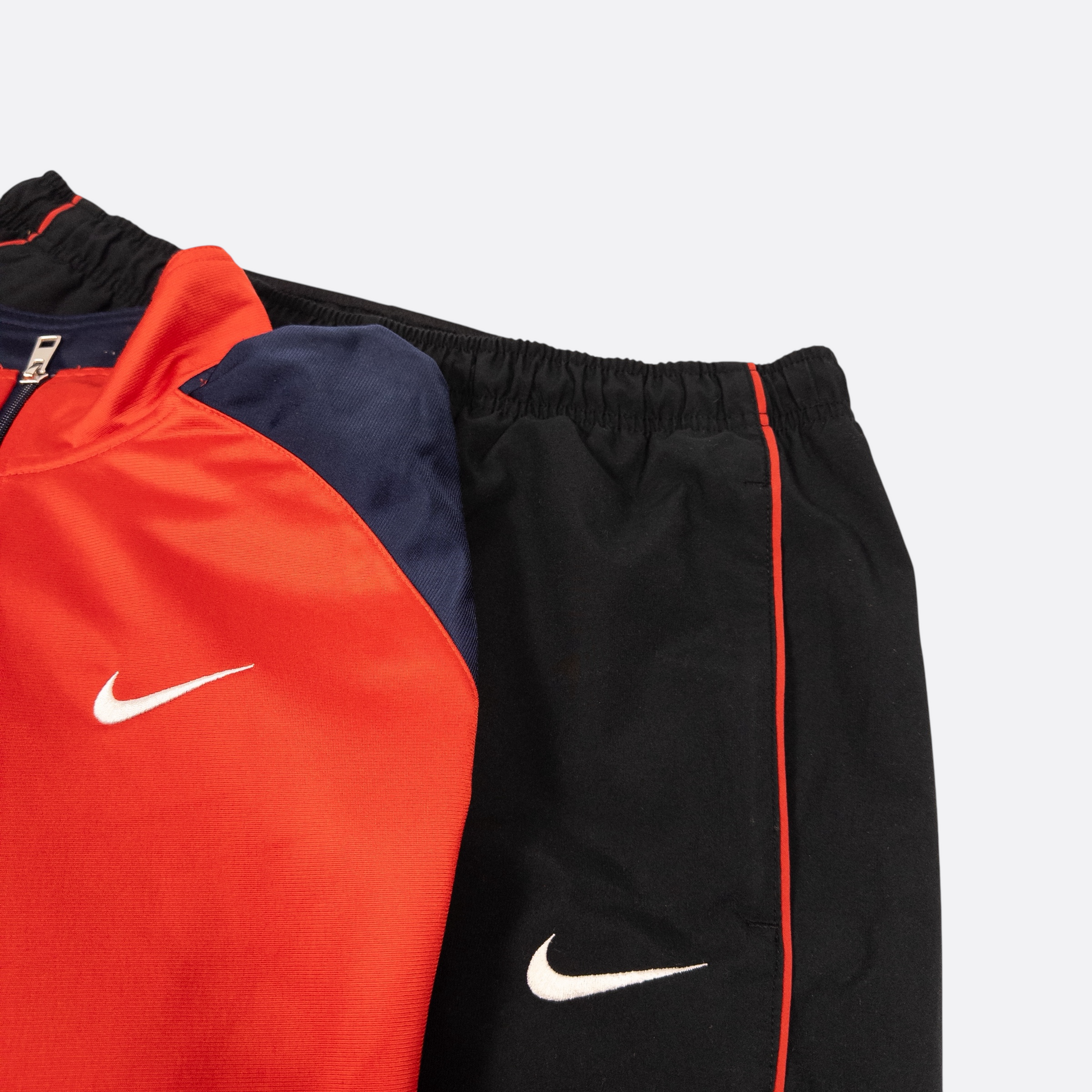 Trainingsanzug Rot L